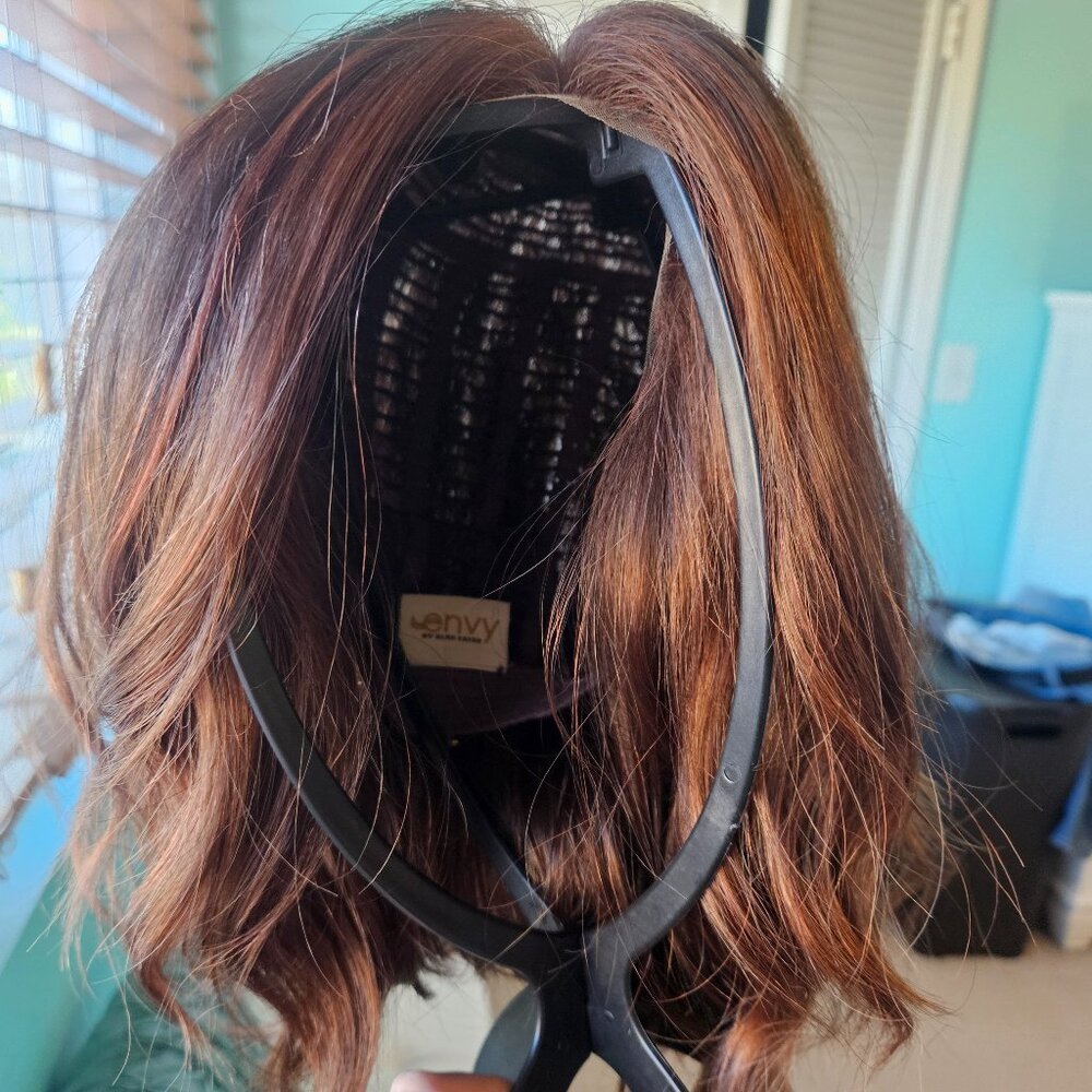 Envy wig. Charlotte